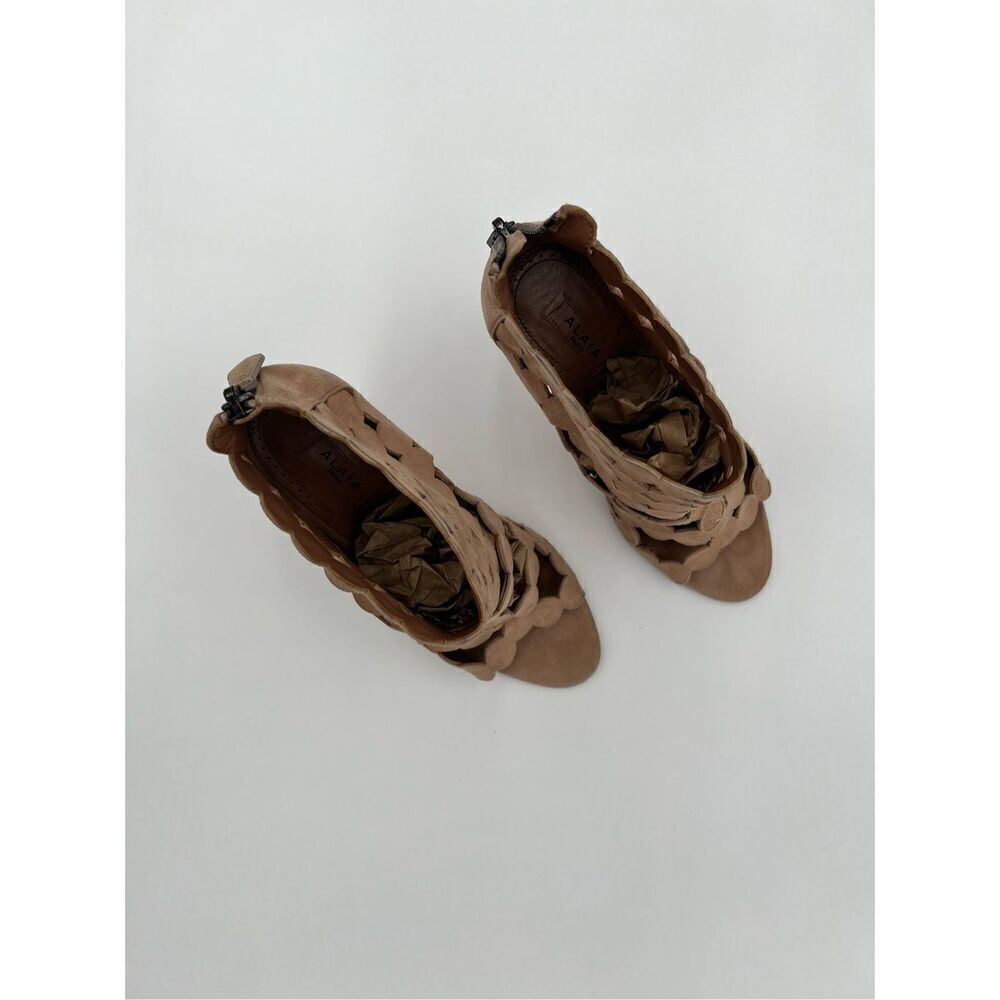 Alaia Paris Laser Cut Suede Booties Sandals Heels Nude Made in Italy 37.5 - Picture 6 of 14